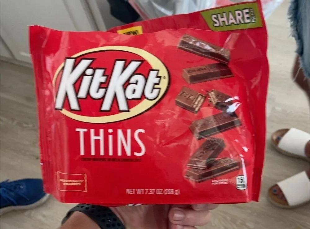 KitKat Thins