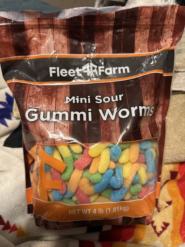 mini sour gummi worms
