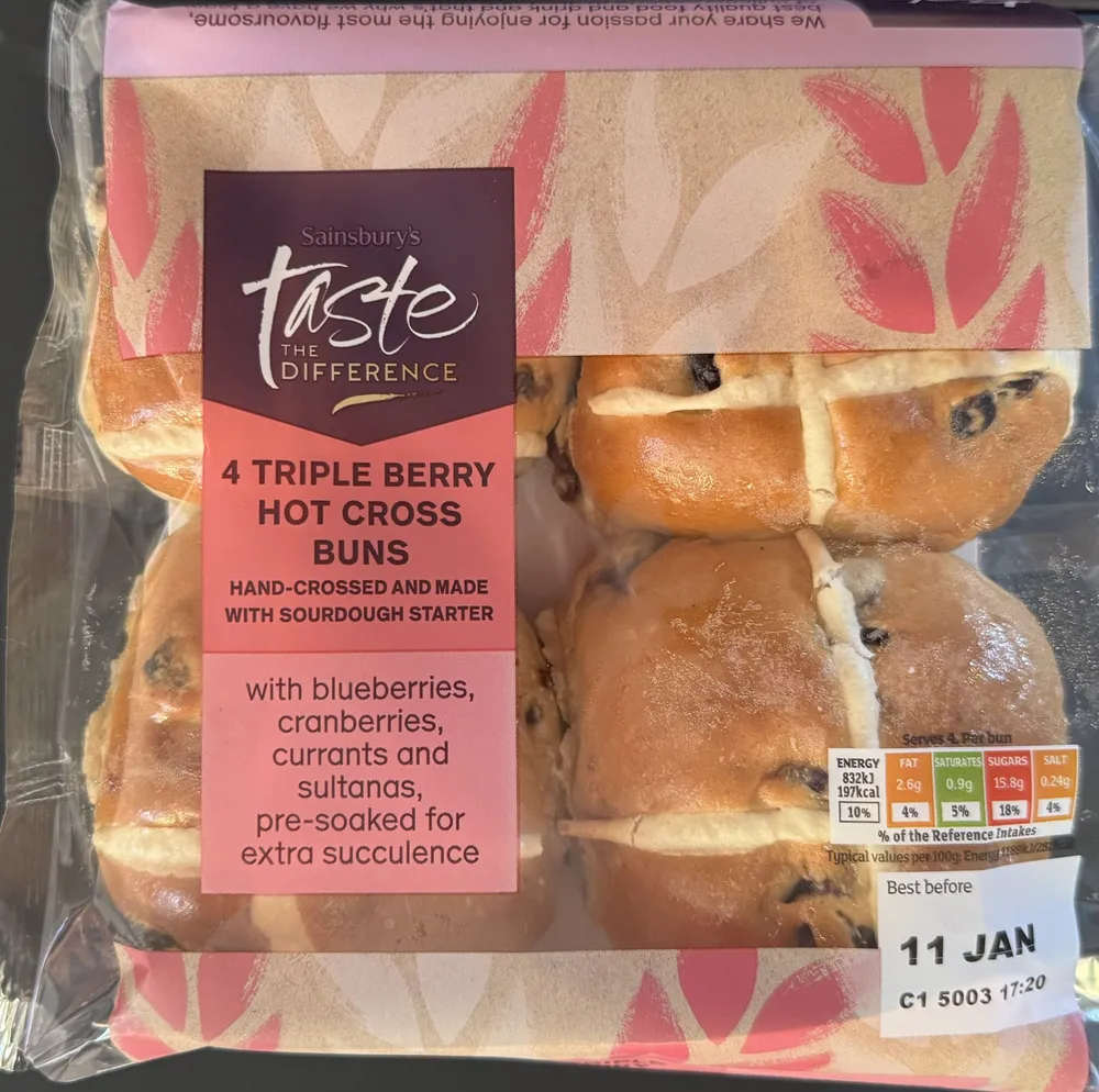4 triple berry hot cross buns