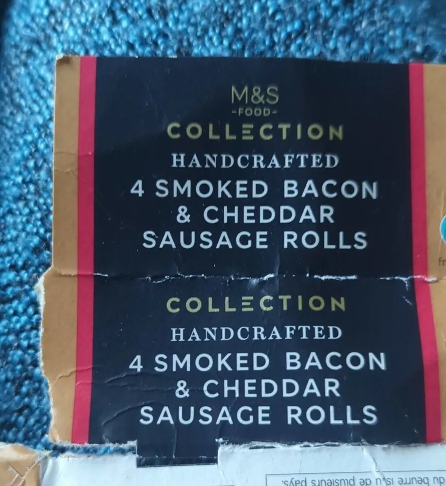 Handcooked smoked bacon and cheddar sausage roll