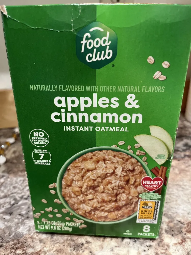 Apples And Cinnamon Oatmeal