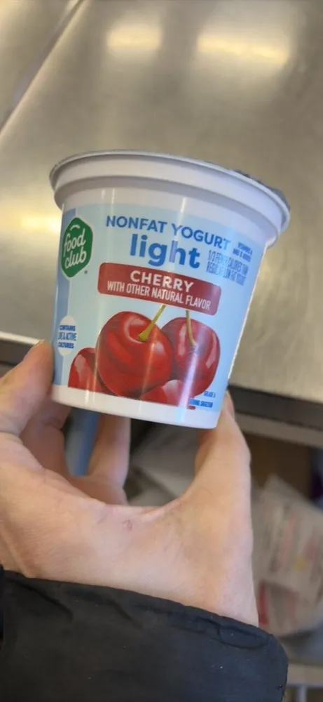 NONFAT YOGURT light CHERRY