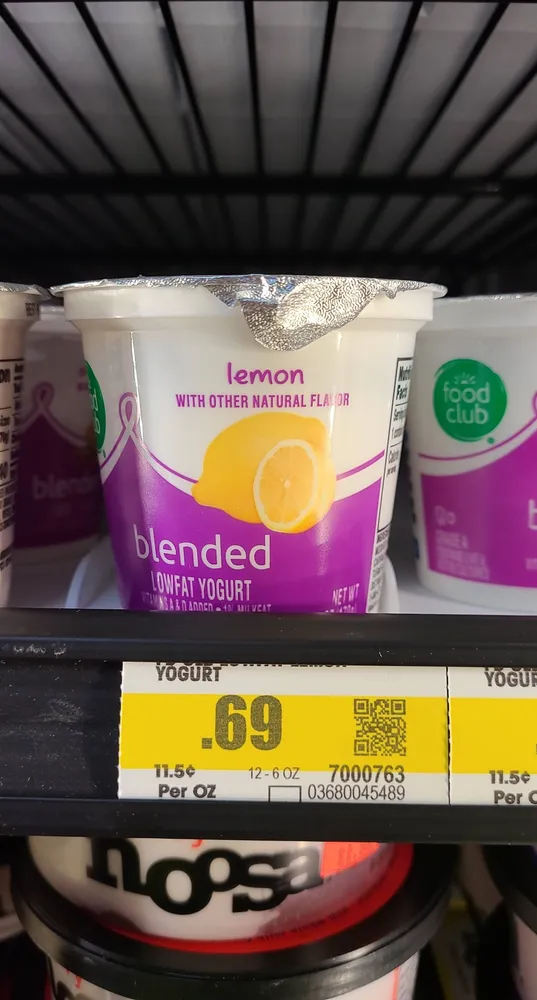Lemon blended lowfat yogurt, lemon