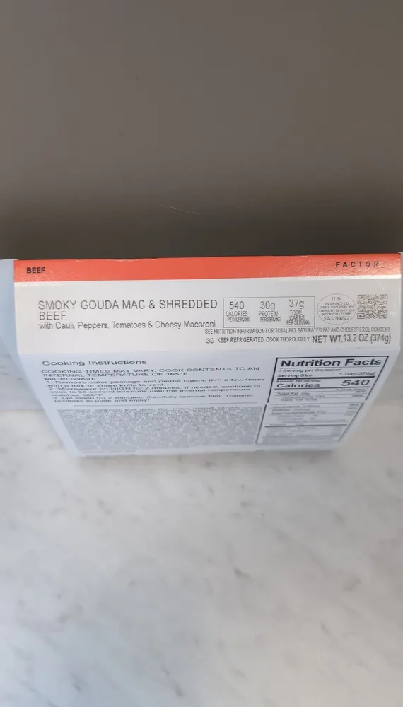 Smoky Gouda Mac & Shredded Beef