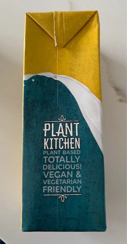 Banana and oat drink