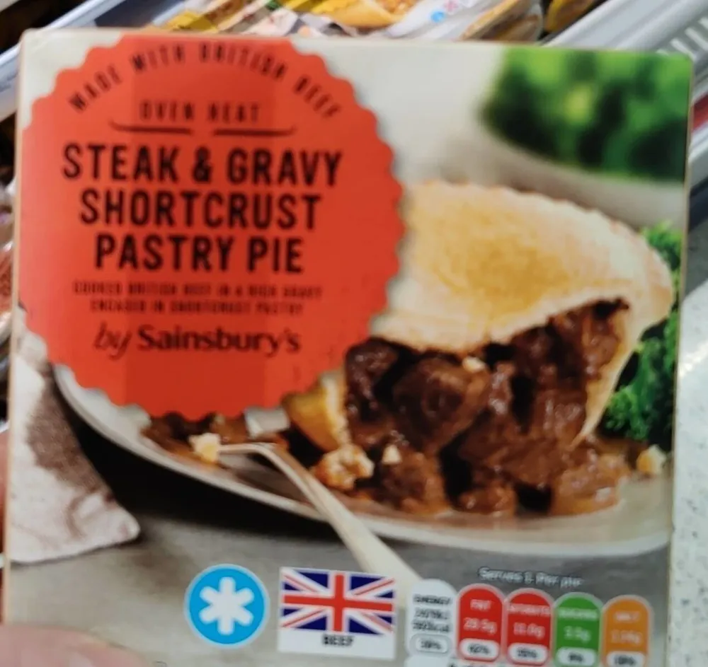 Steak and gravy pie