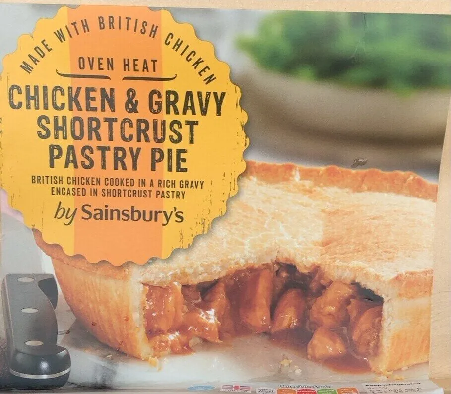 chicken & gravy shortcrust pastry pie 500g