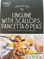 Linguine with scallops
