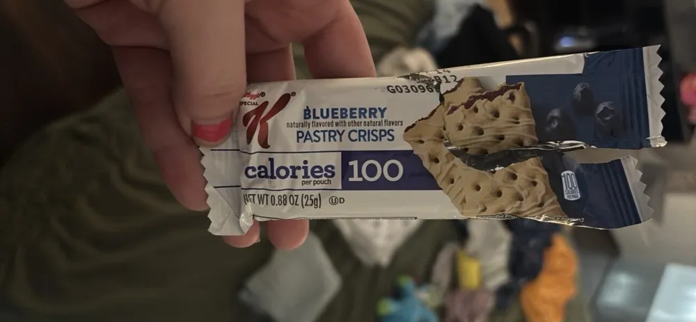 Blueberry Pastry Crisps