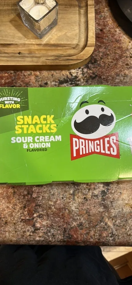 SNACK CUPS SOUR CREAM & ONION FLAVORED