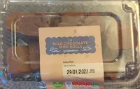 Milk chocolate mini rolls