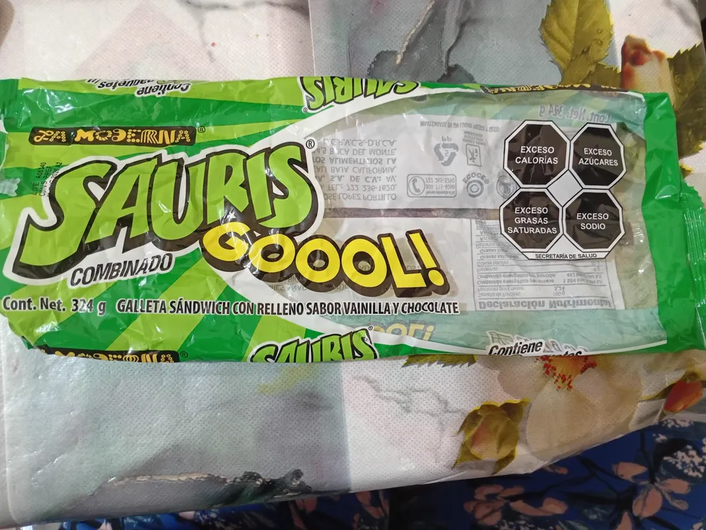 Sauris Goool! Combinado Galleta sándwich con relleno sabor vainilla y chocolate