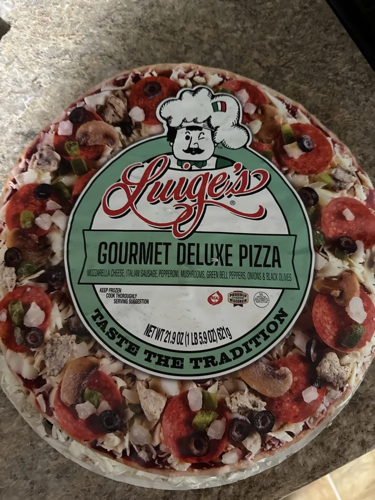 Gourmet Deluxe Pizza