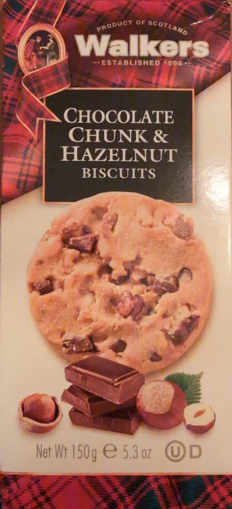 Chocolate chunk and hazelnut biscuuts
