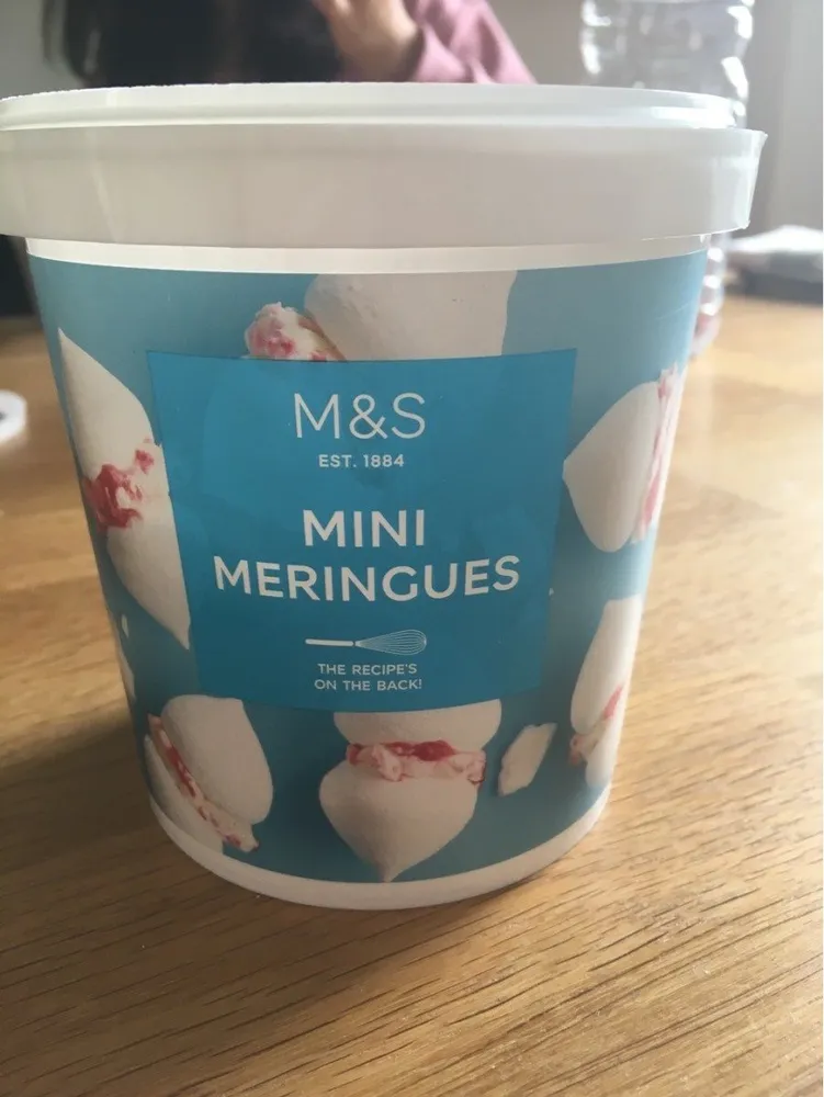 Mini meringues