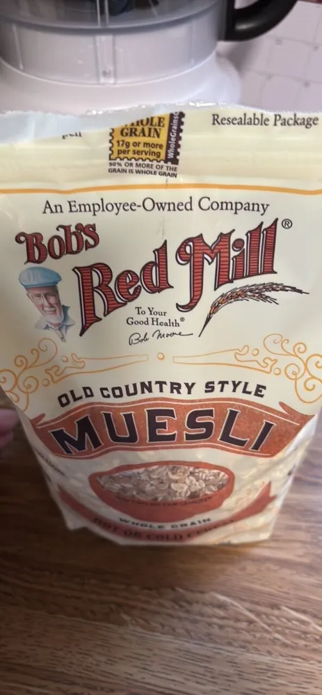 OLD COUNTRY STYLE MUESLI WHOLE GRAIN HOT OR COLD CEREAL