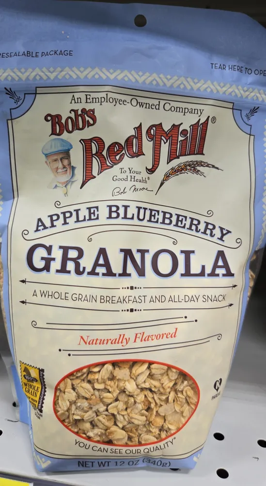 apple blueberry granola
