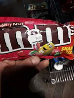 M &M'S Strawberry Nut