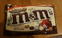 Chocolate candies, dark chocolate & white chocolate