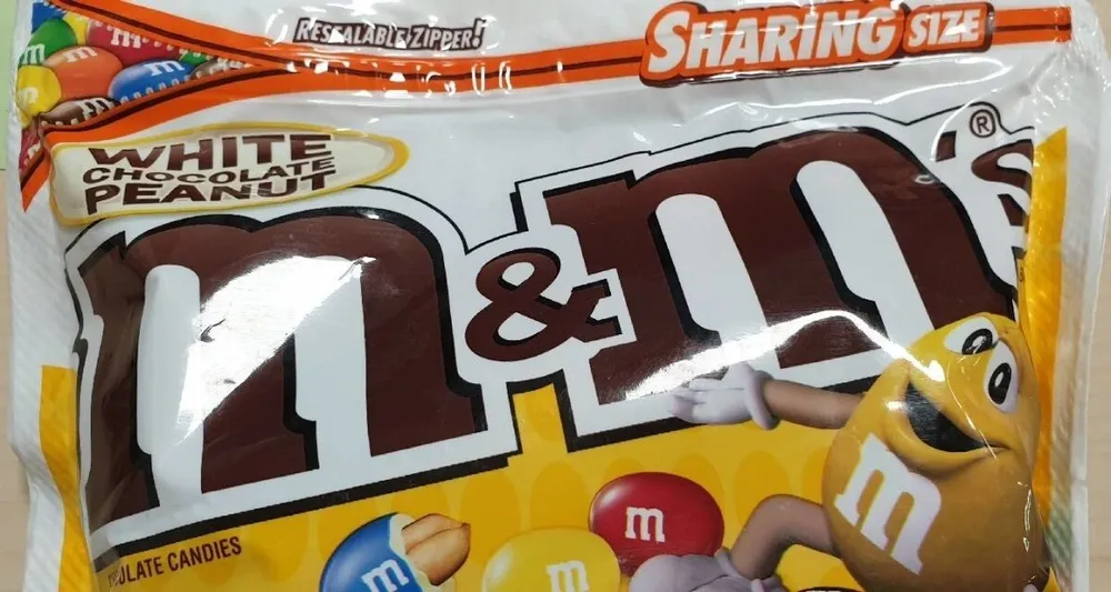 White chocolate peanut