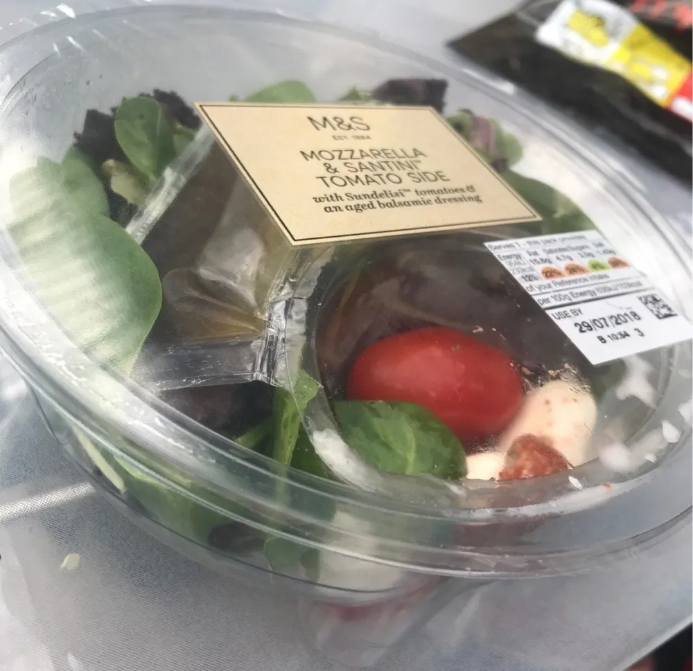 Mozzarella & Santini tomato side