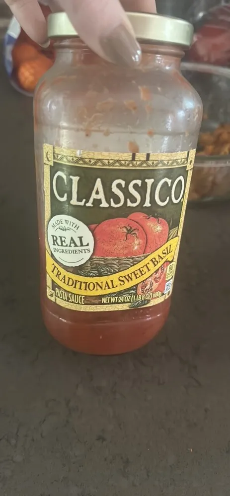 Traditional Sweet Basil Pasta Sauce