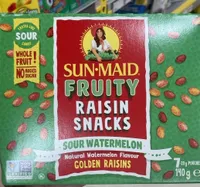 Fruity raisin snacks