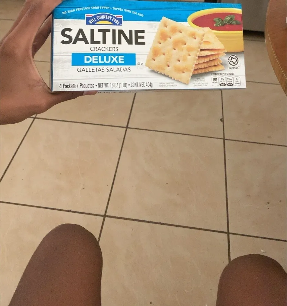 Saltine Crackers Deluxe