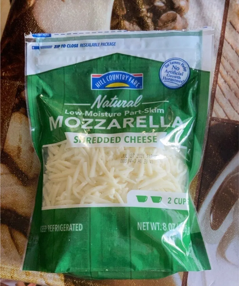 Natural Low-Moisture Part-Skim Mozzarella Shredded Cheese