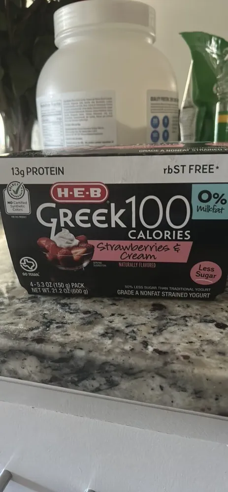 Greek 100 Calories Strawberries & Cream