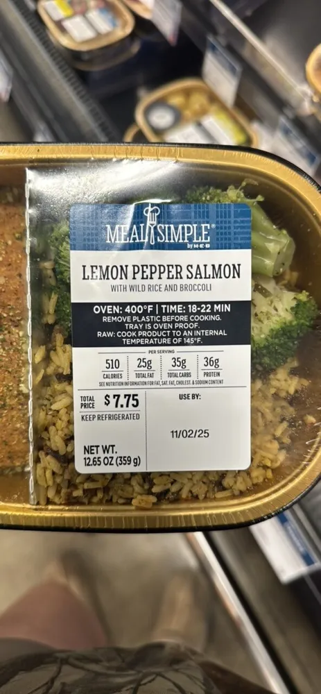 LEMON PEPPER SALMON WITH WILD RICE AND BROCCOLI