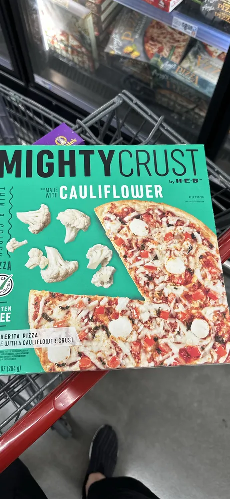 MIGHTYCRUST Margherita Pizza Made With A Cauliflower Crust
