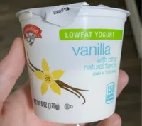 LOWFAT YOGURT vanilla with other natural flavors grade A, 1.5% milkfat