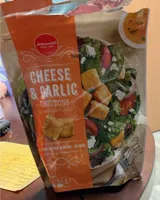 Cheese & garlic croutons