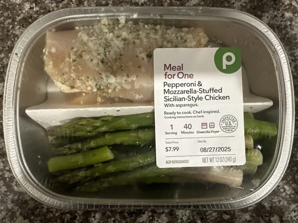 PEPPERONI & MOZZARELLA-STUFFED SICILIAN-STYLE CHICKEN WITH ASPARAGUS