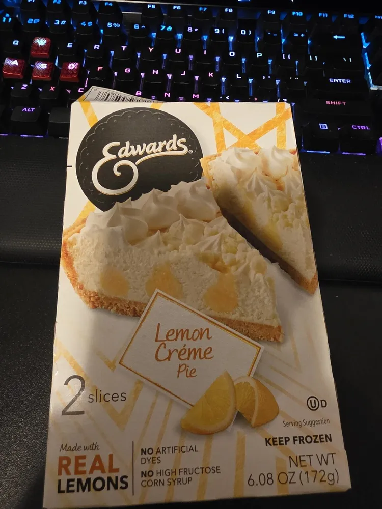 Lemon Crème Pie