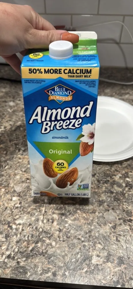 Almond Breeze Original almondmilk