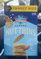 RICE CRACKER SNACKS WITH ALMONDS