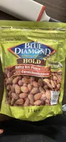 Spicy dill pickle almonds