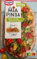 La mia Pinsa Rucola, Tomatoes, Mozzarella and Pecorino