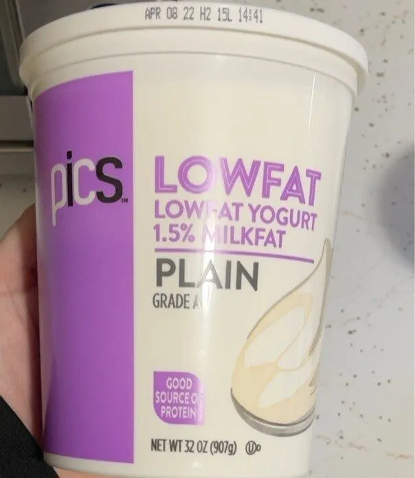 Plain lowfat yogurt