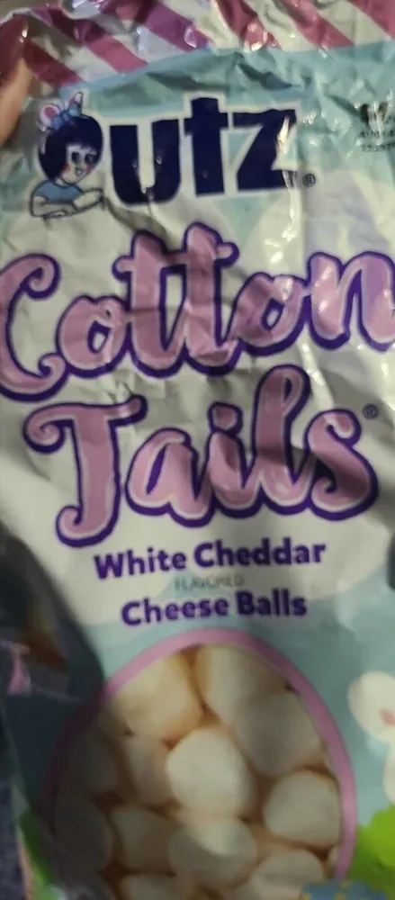 Cotton Tails White Cheddar Flavored Cheese Balls