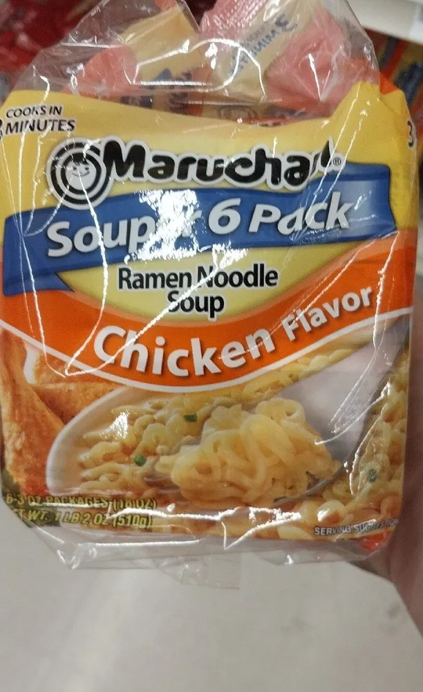 Ramen noodle soup chicken