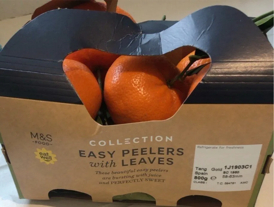 Easy Peelers with leaves