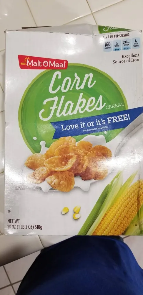 Corn flakes cereal