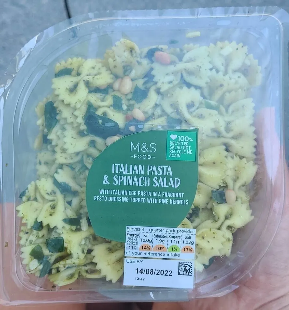 ITALIAN PASTA & SPINACH SALAD