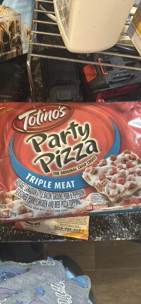 Party Pizza Triple Meat
