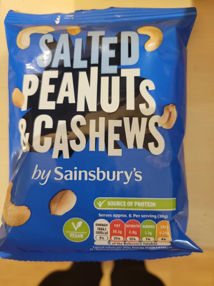 Salted Peanuts & Cashews