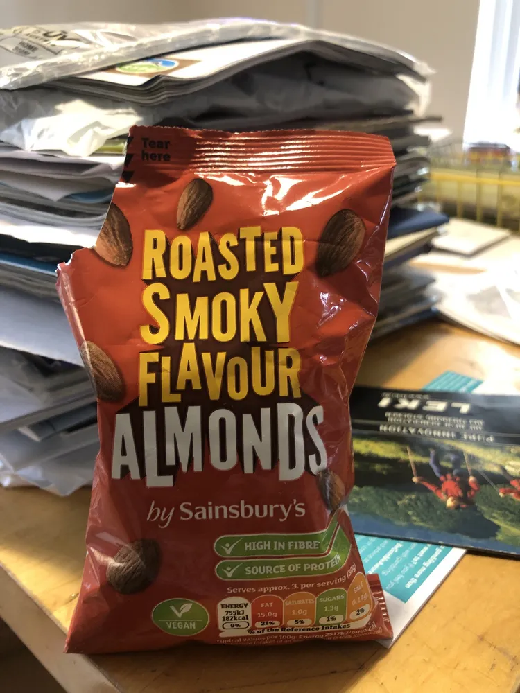 Roasted Smoky Flavour Almonds