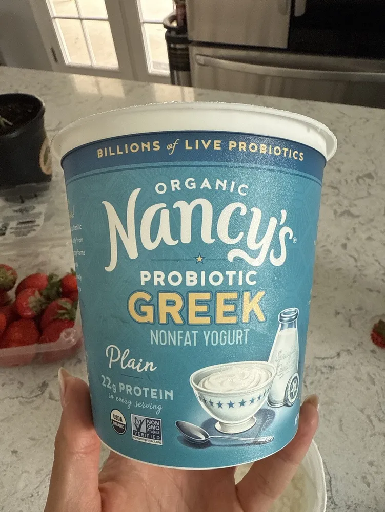 Organic Nancy's Probiotic Greek Nonfat Yogurt Plain